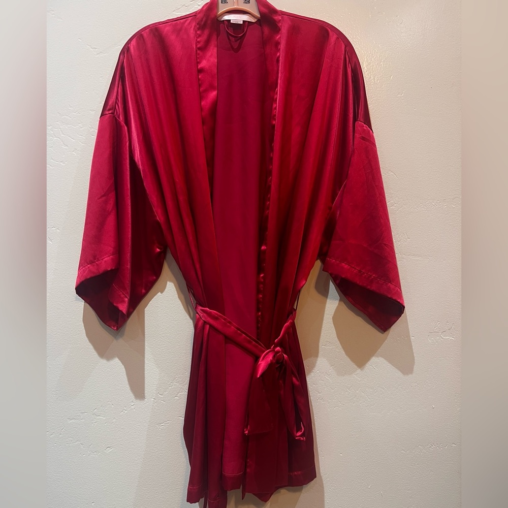 Victoria Secret Short Robe/Kimono - Picture 4 of 5